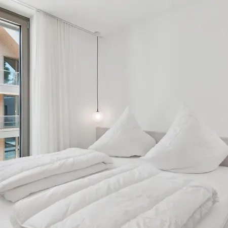 Amazing In Tossens With Wifi Appartement